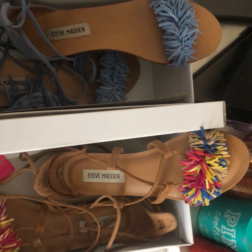 Shoes (sandal type)